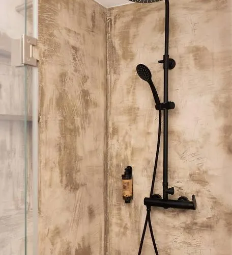 Belafonte 卡马拉-德洛布什